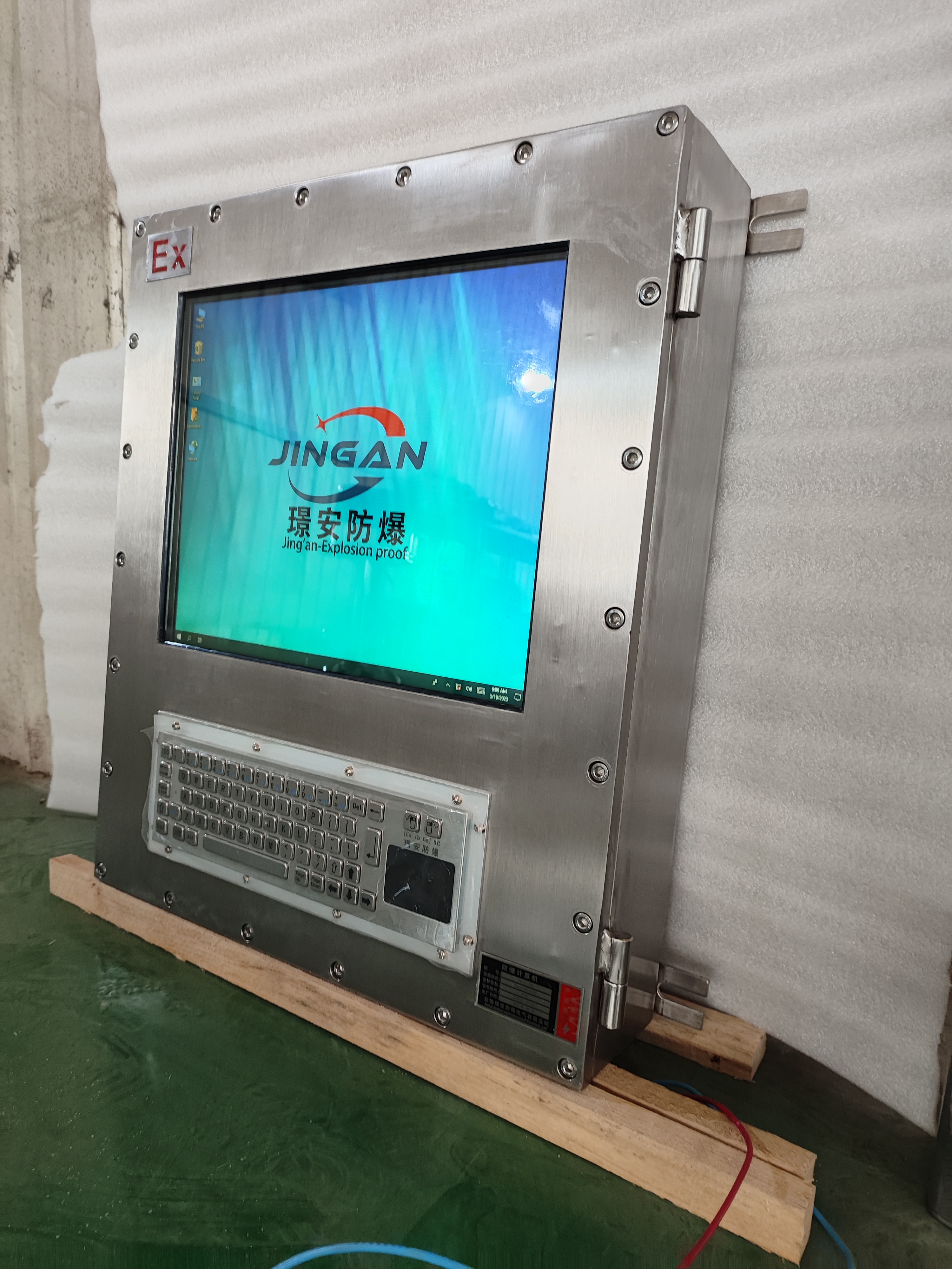 Explosion-proof computer all-in-one machine/chassis all-in-one industrial control computer customized domestically for explosion-proof computers