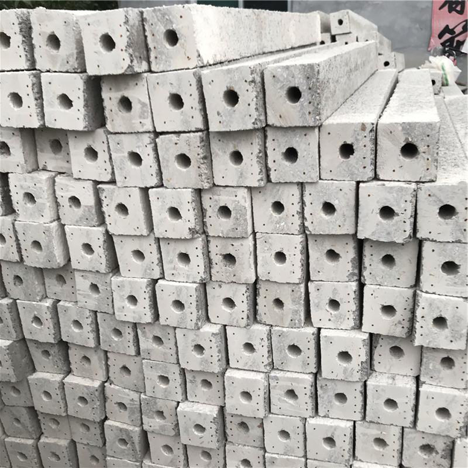 厂家出厂价供应10X10方柱  水泥方柱供应