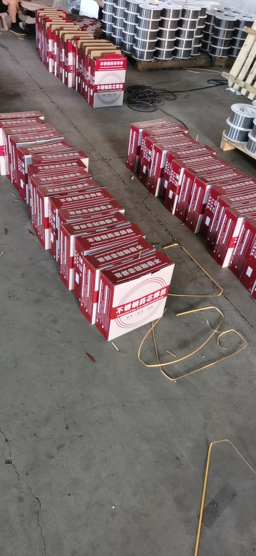 E321T1-1不锈钢药芯焊丝