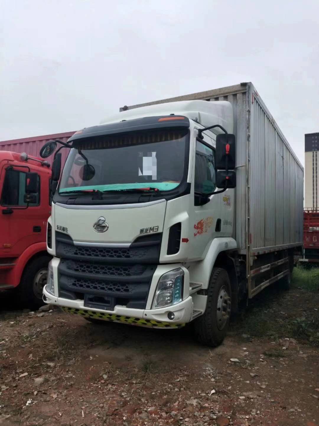 乘龙M3单桥