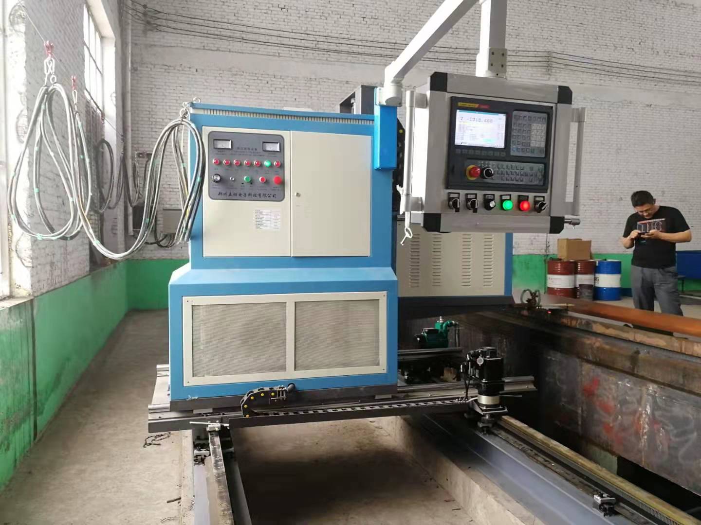 厂家直供机床导轨淬火一体化设备 数控导轨淬火成套设备 新型导轨床面淬火一体机 优选五祥电子