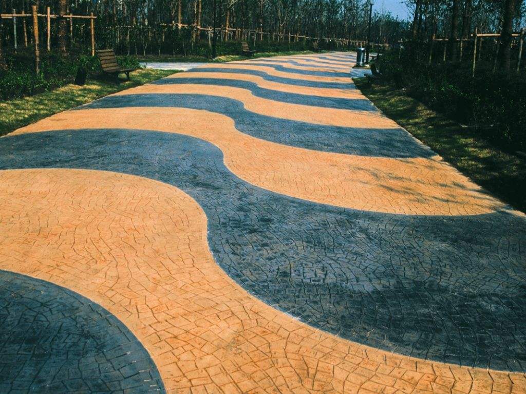 压模混凝土施工工艺 混凝土压花路面做法 压花地坪原料  湖南日晨建材