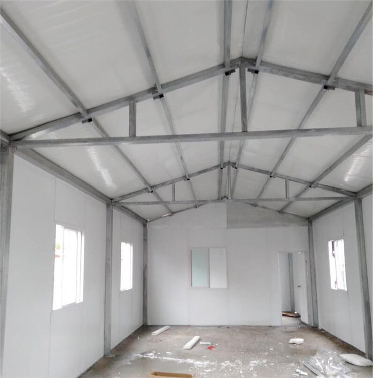 活动板房建造商  经济型活动板房屋  彩钢防火夹芯板材质  铝合金撑杆