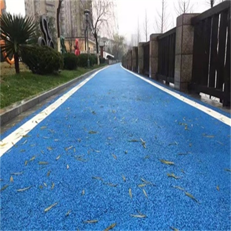 透水混凝土施工 透水地坪养护 透水地坪材料 普林德建材