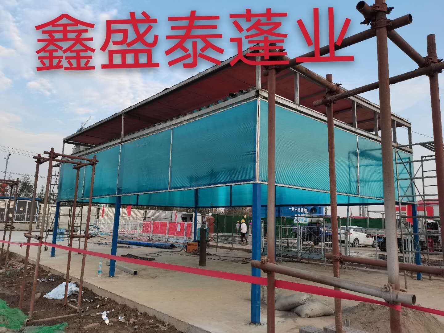 厂家定制仓库钢结构雨棚  钢结构雨棚供应