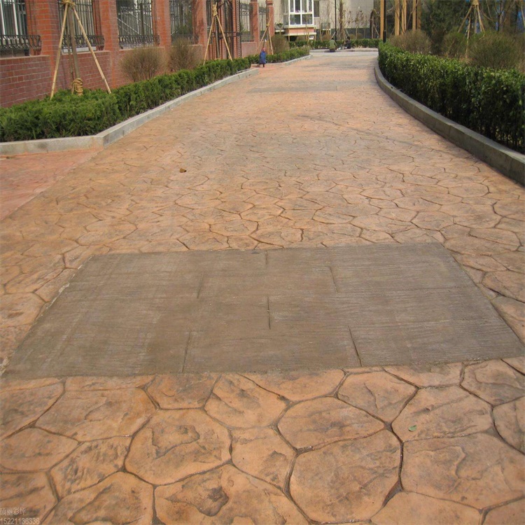 压模路面报价 压模地坪优点 压花地坪特点 河北虹彩建材