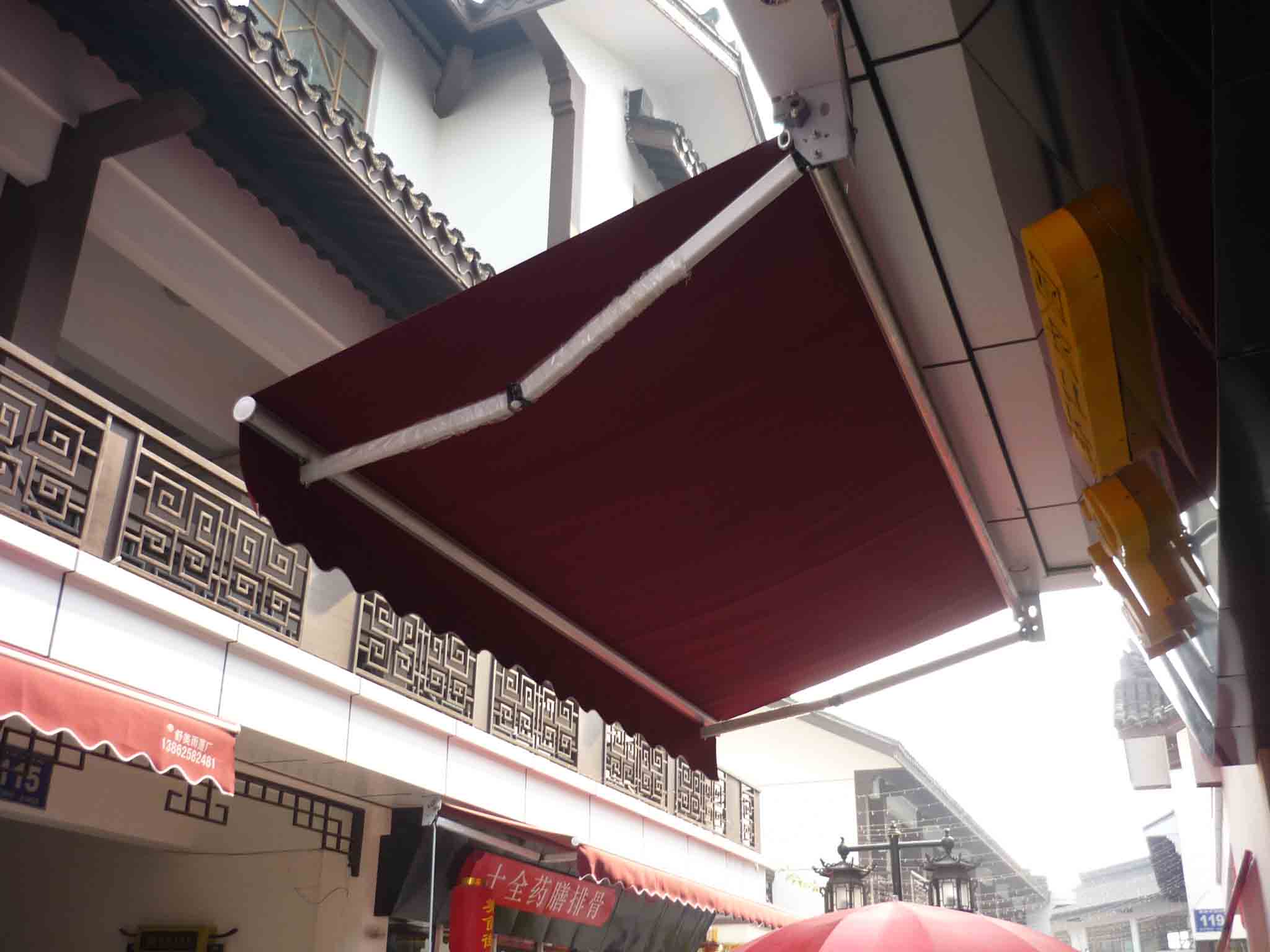 苏州【伸缩雨篷】厂家_彩色天空雨篷_折叠遮阳篷_悬臂式电动伸缩雨篷