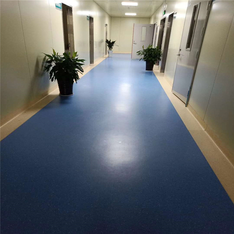 贵州遵义医院PVC地板施工