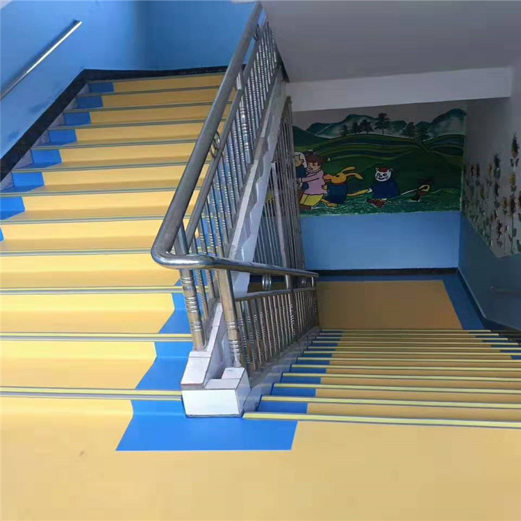 贵州黔西南培训中心塑胶地板铺设施工