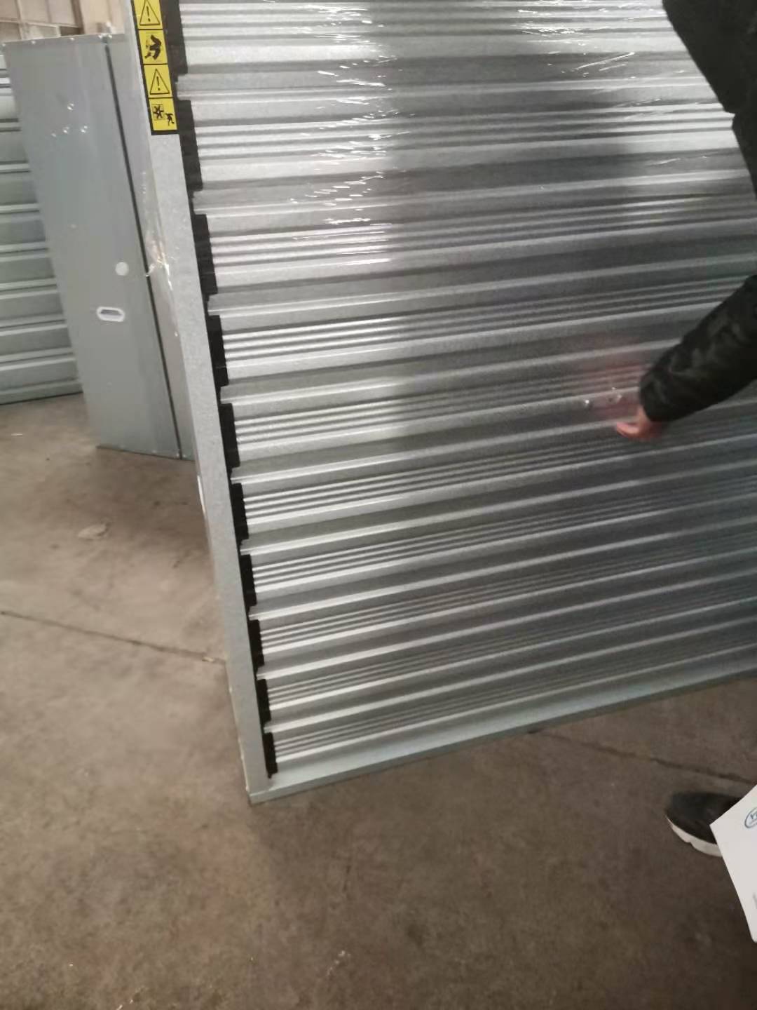 朗嘉机械厂家直销2020新款养殖通用1100型重锤式风机设备批发