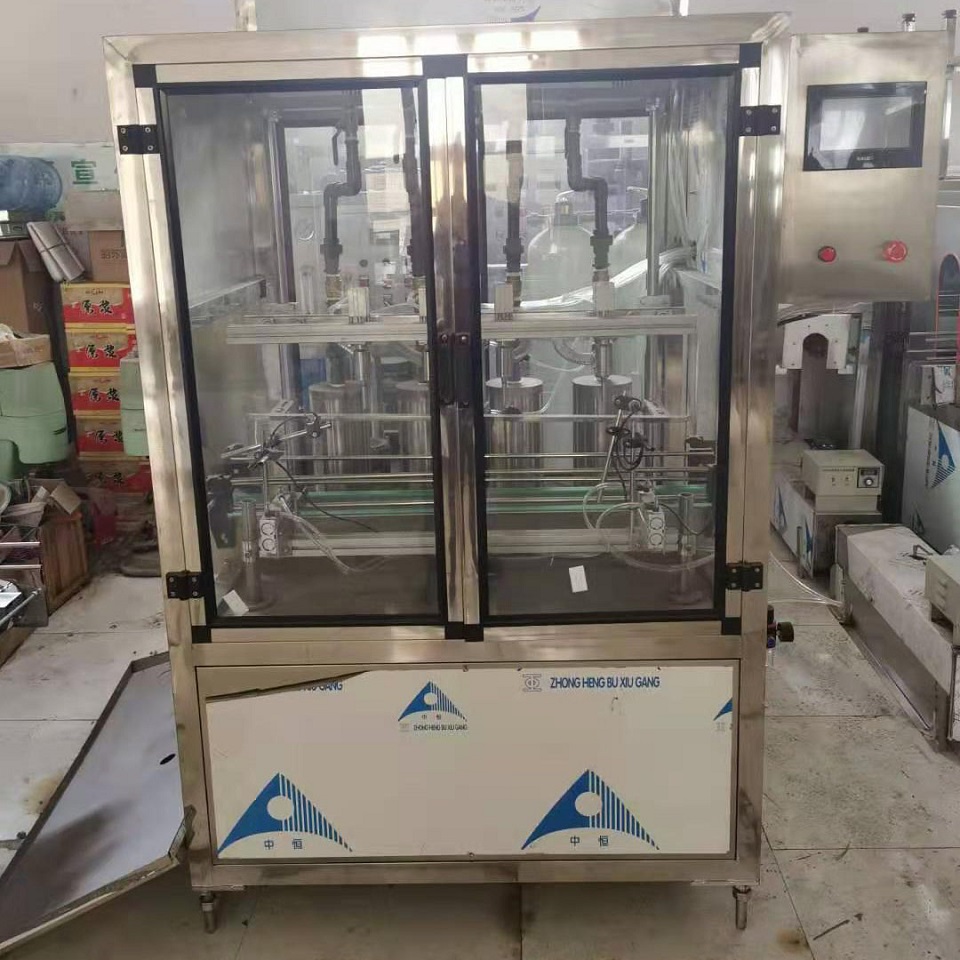 山东灌装机厂家  白酒灌装机  灌装机厂家  价格实在