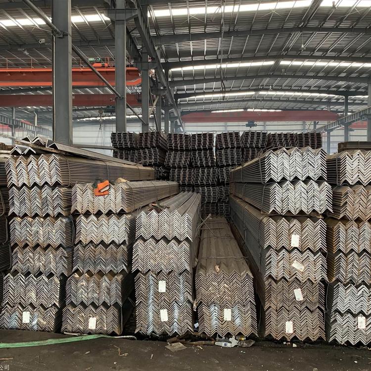 上海鞍钢等边角钢总经销 大量现货 价格优惠