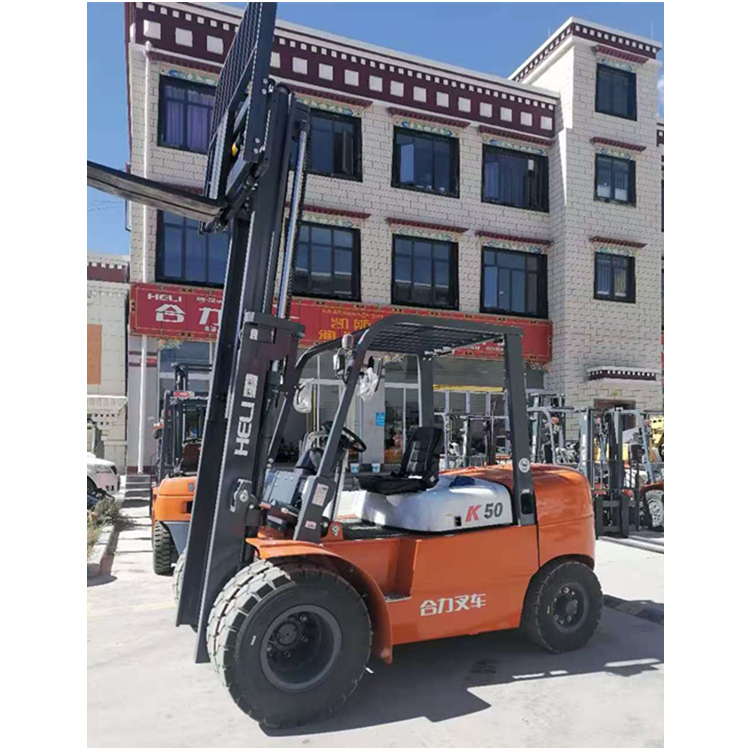 热情服务 四轮座驾式叉车 5吨叉车 口碑商家