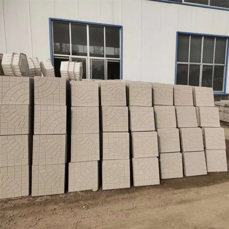 可大量供货 广场砖 水泥彩砖  马路使用