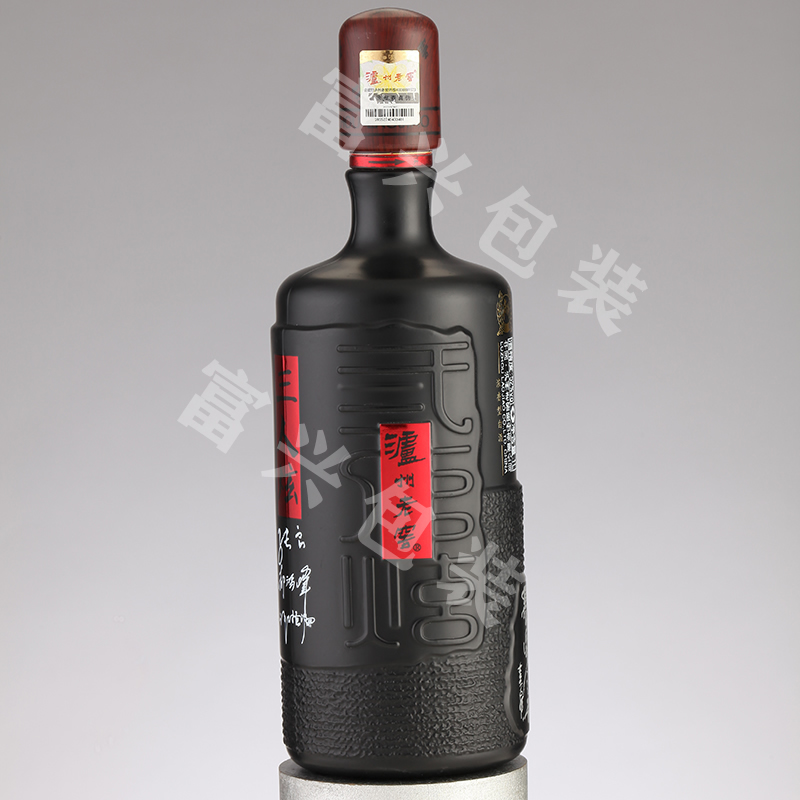 晶白酒瓶/喷涂瓶 彩色喷涂酒瓶 郓城富兴酒类包装