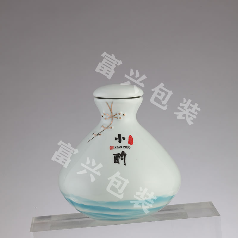 山东500ML白酒瓶值得信赖  郓城富兴酒类包装
