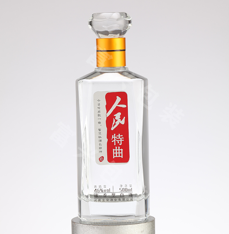 300ML玻璃酒瓶现货包装 山东富兴酒类包装