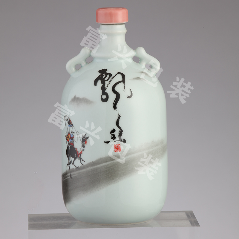 山东磨砂玻璃瓶厂家 一斤装白酒瓶 郓城富兴酒类包装