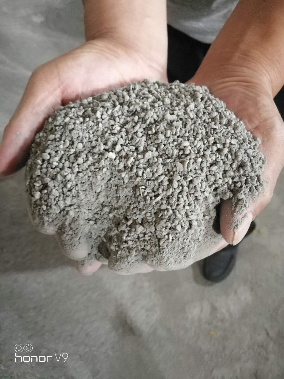 厂家直销抗裂抹面砂浆 粘结抗裂砂浆 量大从优 质量保证