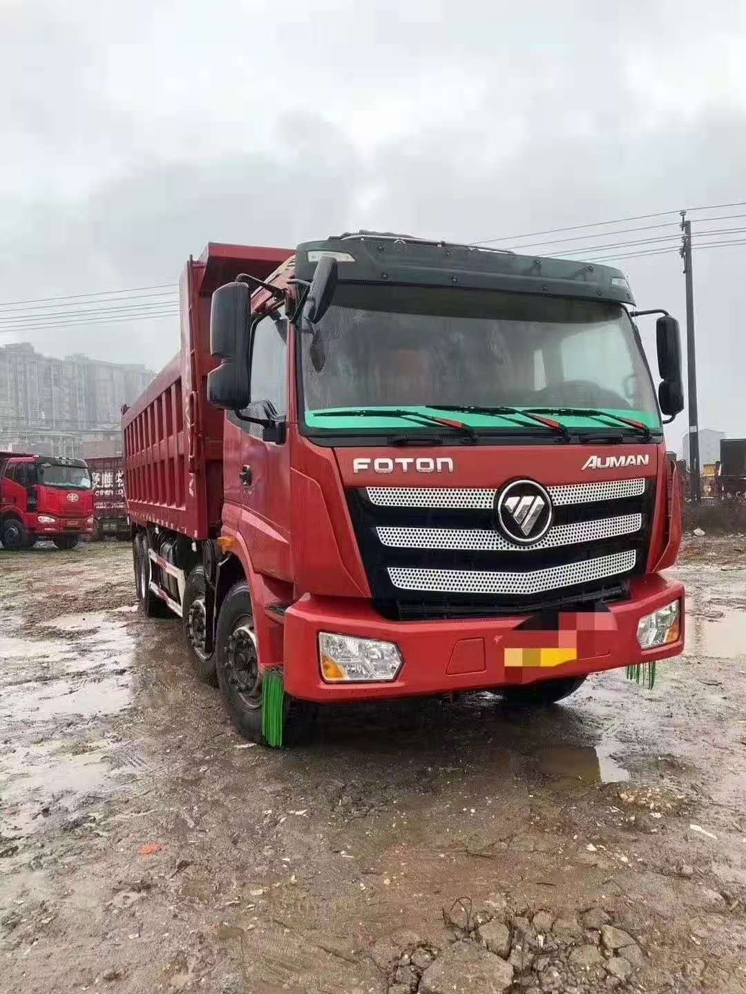 二手欧曼前四后八自卸车 