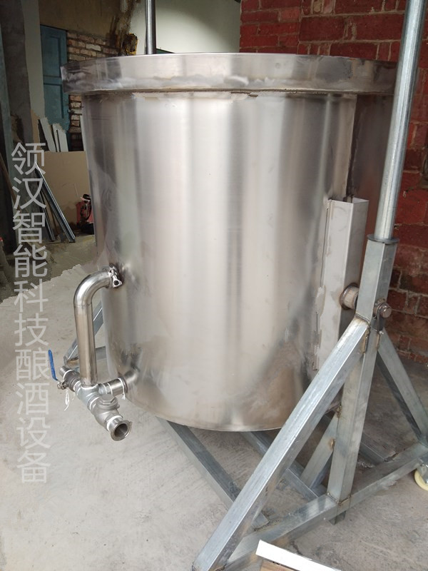 制作白酒方法 以及酿酒设备