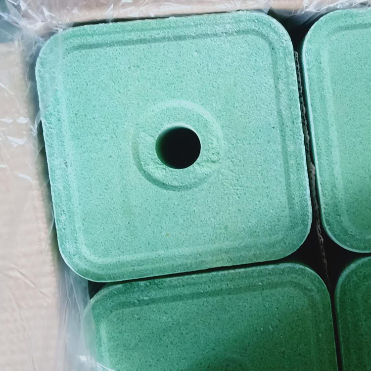 牛羊营养舔块 焜昊 动物饲料盐砖 牛羊舔砖 来电报价