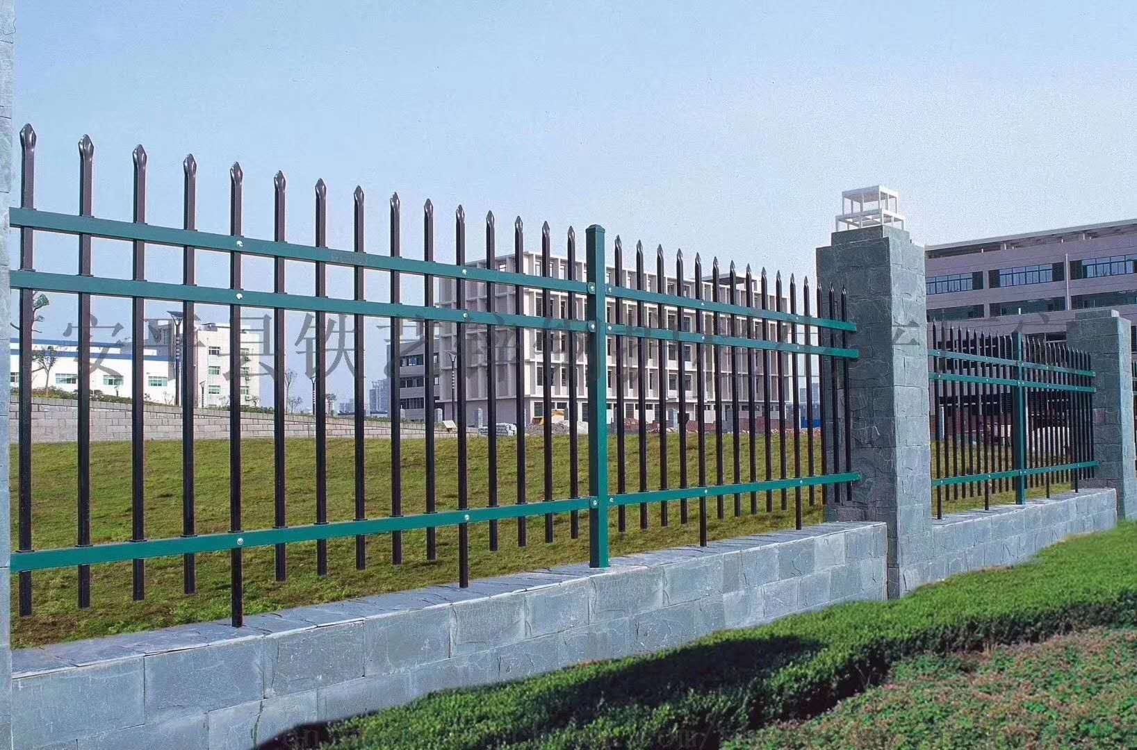 【铁艺护栏】定制小区花坛安全防护锌钢护栏道路金属隔离铁艺护栏