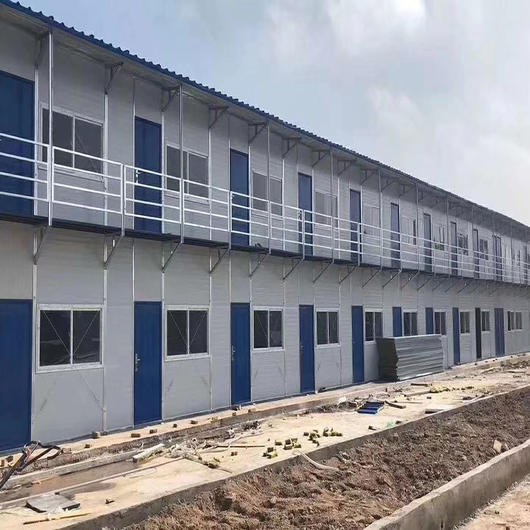 住人防火活动板房 鑫万鸿 彩钢板房 防火保温 抗震保暖