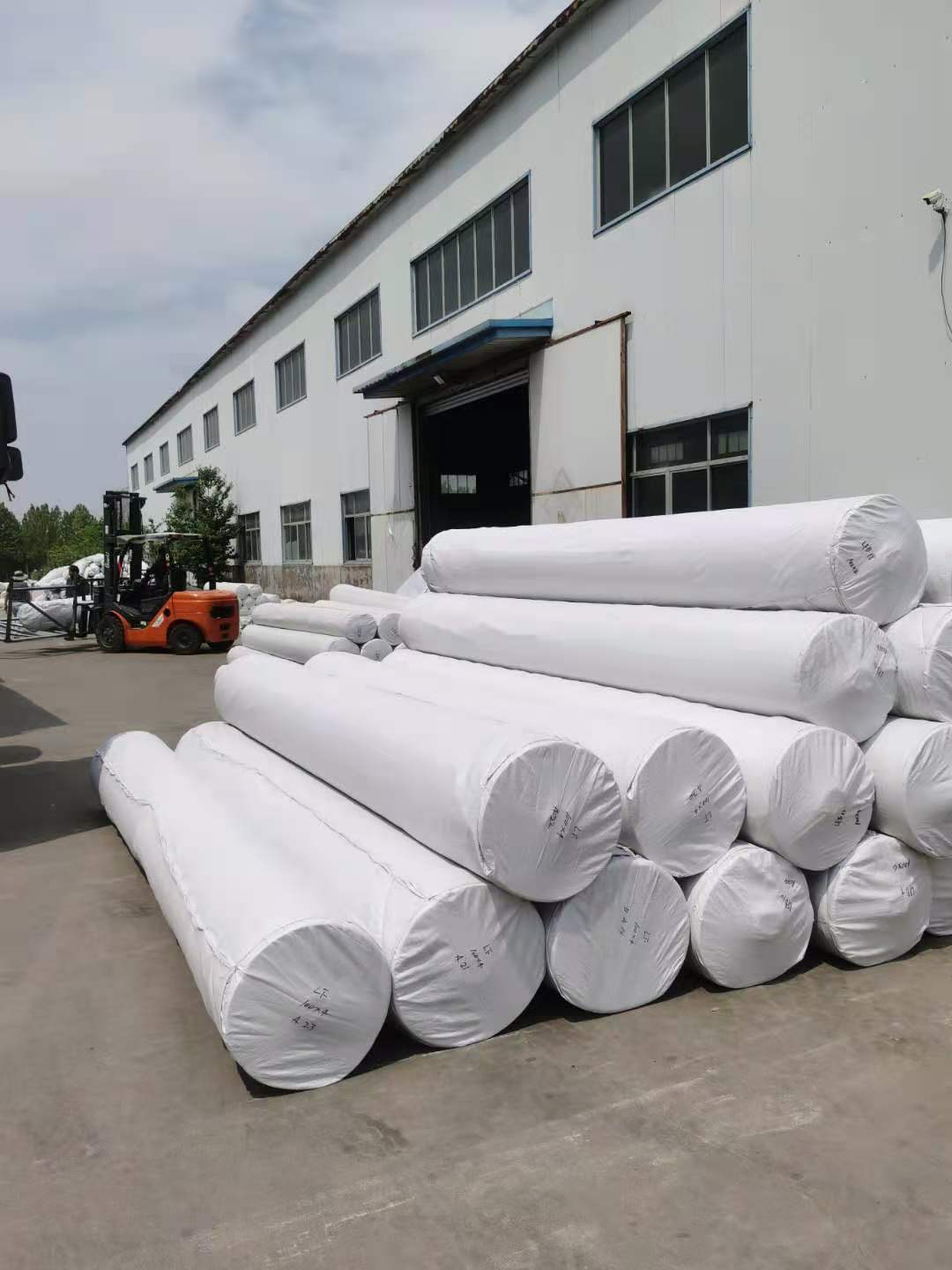 复合土工膜耐老化防渗性复合土工膜  规格齐全 厂家批发