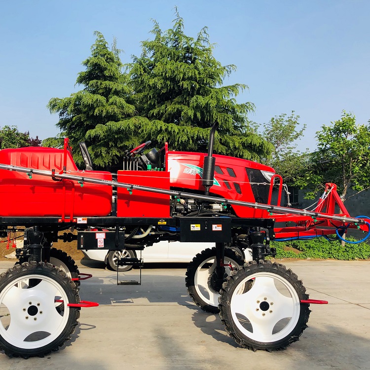 型号700A2  50马力  700L药箱   12米喷幅   1.5米轮距（可定制）