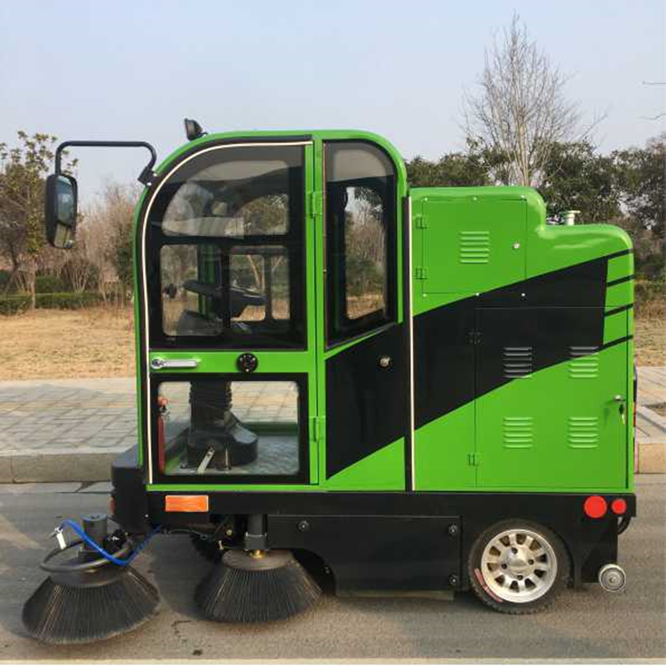 扫地机  封闭五刷双风机  电动扫地车