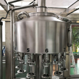负压灌装机可调整定量精度 规格齐全 质量可靠 品质保证 中瑞辰工