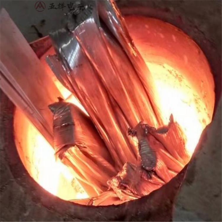 10公斤熔炼炉厂家 中频小型熔炼电炉 操作简单 运行可靠