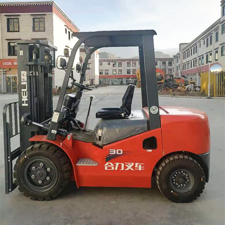 3吨内燃叉车 大型柴油叉车 矿用叉车 诚心合作