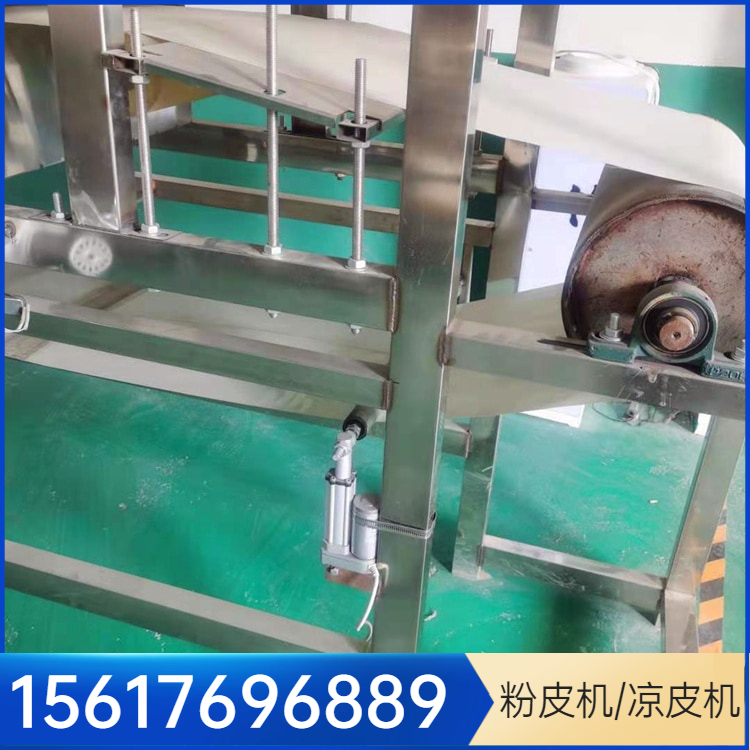 粉皮机红薯粉皮机雲武OK200仿手工凉皮机品牌生产中排放无污染