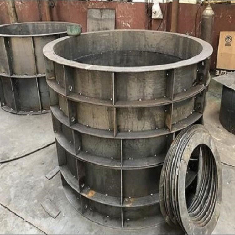 荆门水泥预制井筒模具 致宏 混凝土预制雨水检查井模具 圆形污水检查井模具