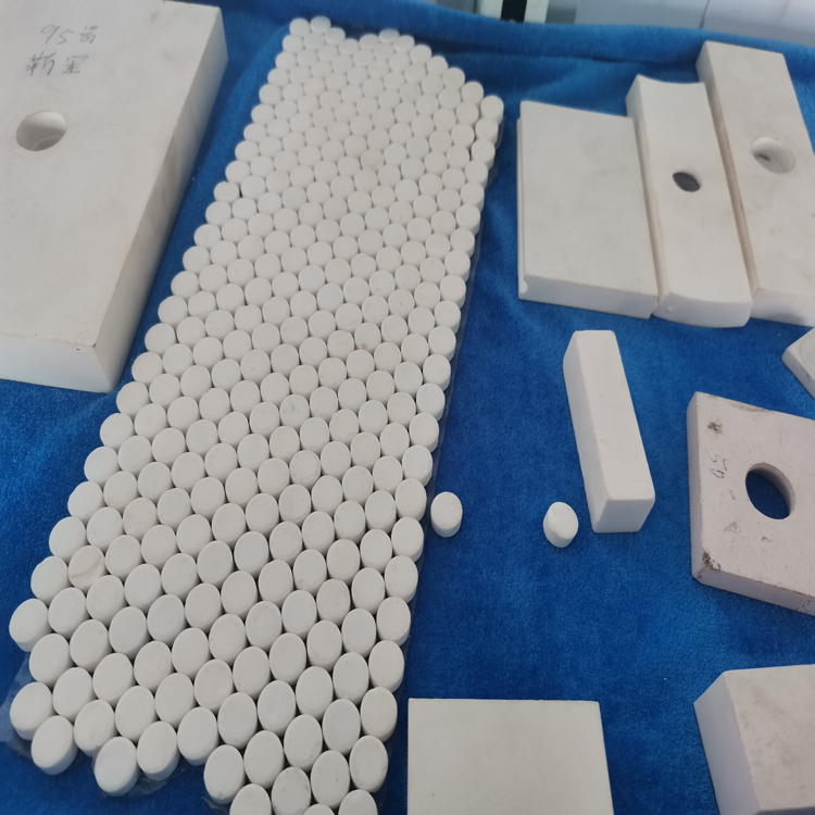 氧化铝耐磨陶瓷贴片 氧化铝衬片