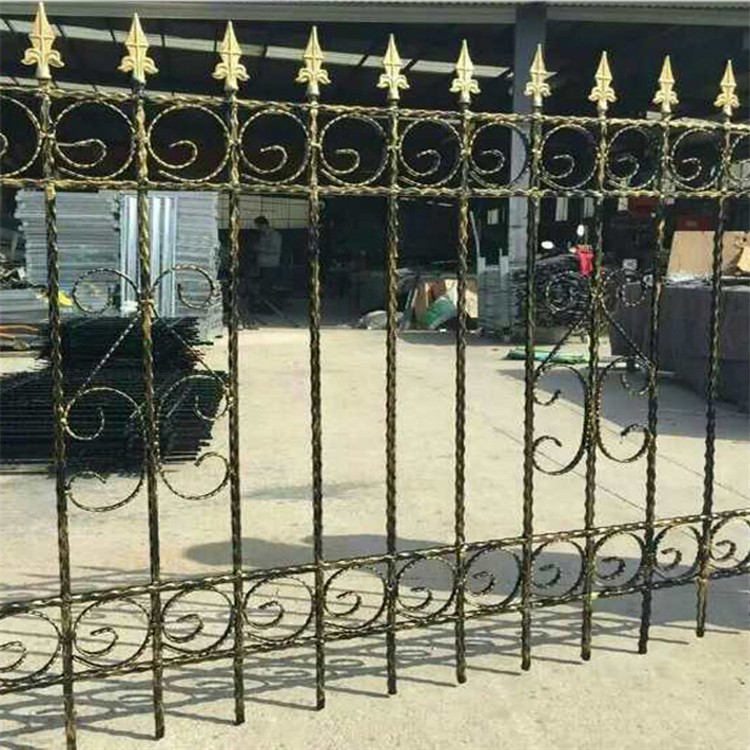 小区围墙 铁艺护栏  庭院别墅隔离喷塑围栏厂家直销