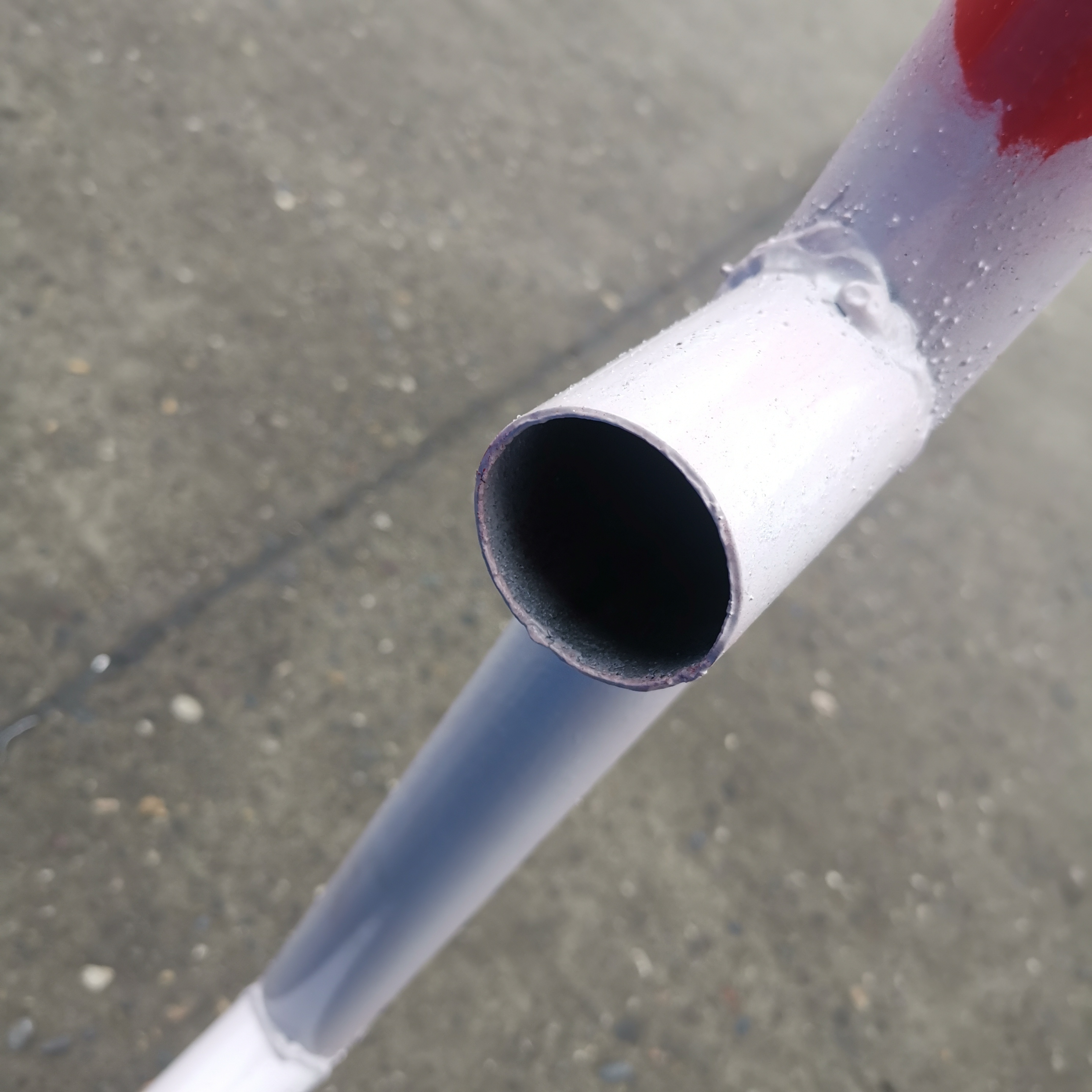 临边洞口搭设时 立杆固定方式 临边栏杆立杆