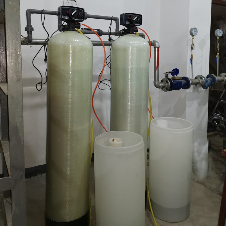 宝鸡供暖锅炉软化水设备 全自动锅炉软水器