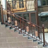 中式别墅铝艺楼梯设计安装  高贵大气 固定牢靠 安装速度快 找江锐金属制品