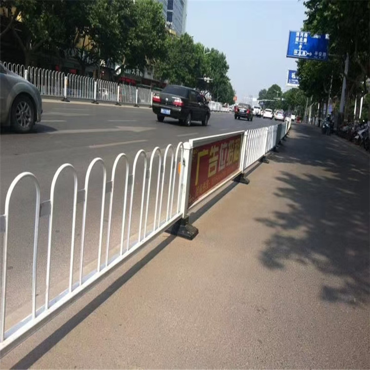 厂家定制批发市政道路隔离防护栏 城市道路防护栏京式护栏