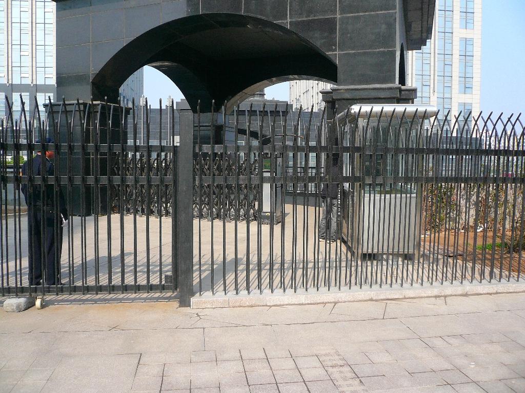 广汇 厂区护栏  铁艺围墙护栏  别墅围墙护栏  厂家批发
