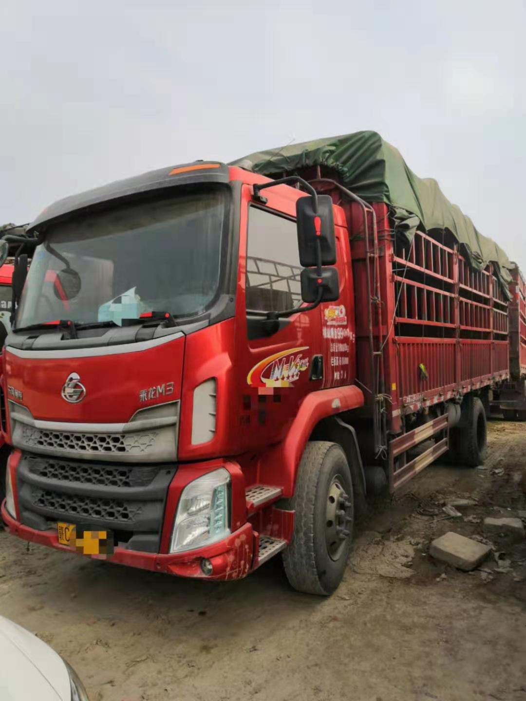 18年4月上户带全保 乘龙M3单桥车6.8米高栏 国五 需要的联系