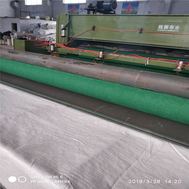 隆鑫土工品牌 绿土工布基地批发价 质优价廉 规格齐全 欢迎来咨询