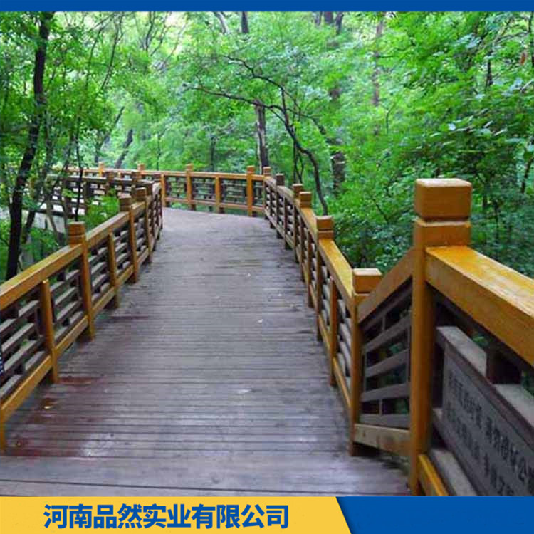 防腐木护栏价格 河南景区防腐木护栏 绿色环保 无污染