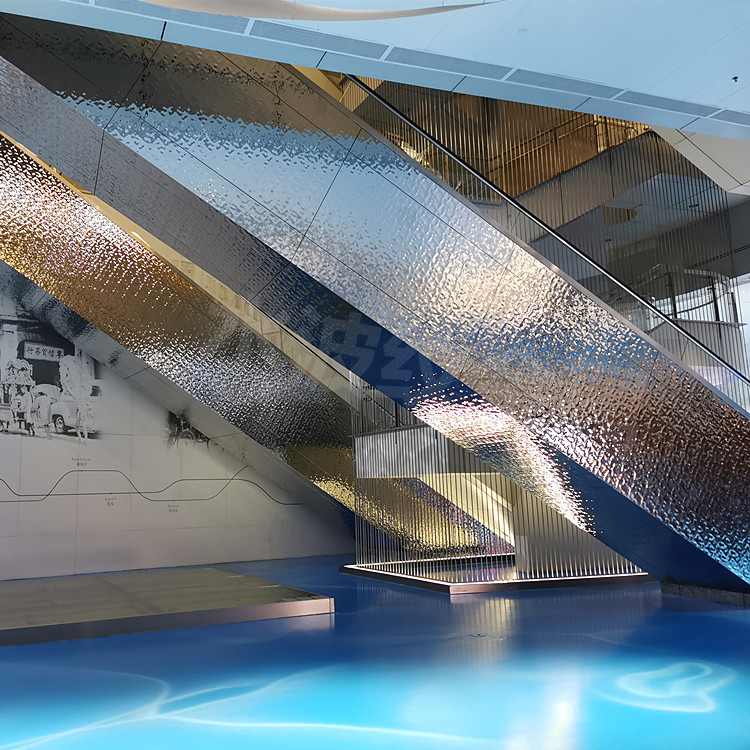 不锈钢波浪板天花吊顶 墙身 建筑装饰 金属装饰板 厂家定制