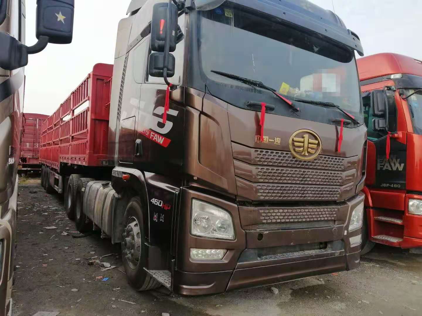三年半的解放jH6半挂车 带全保