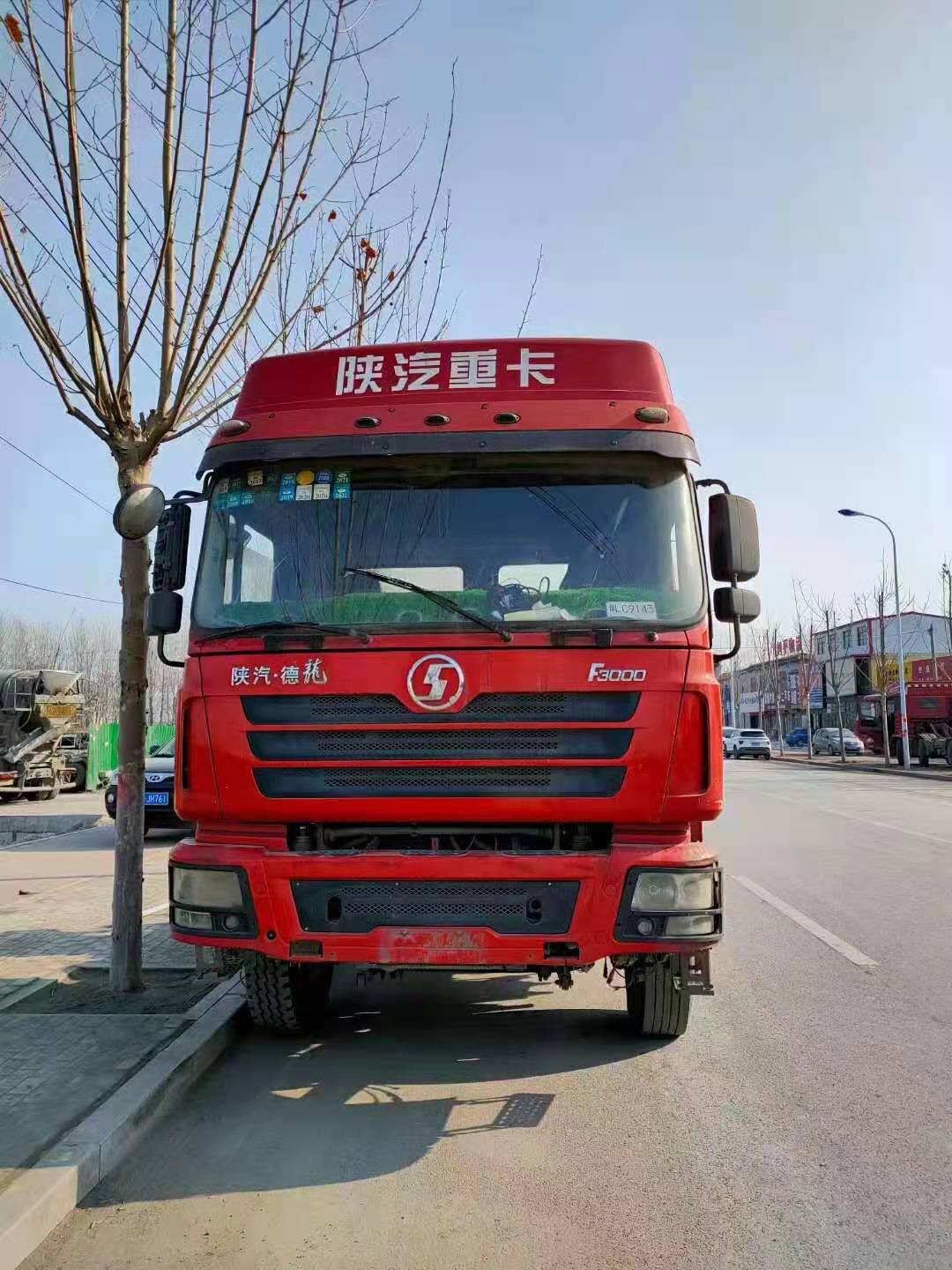 公司新到F300潍柴430，国四16年6月上户.没洗没刷.原车原版.可全国提户。