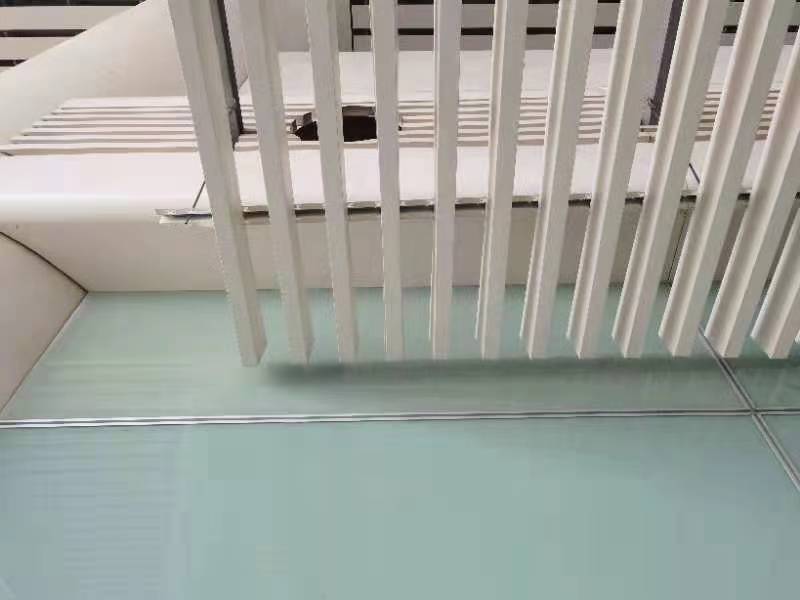 楼盘幕墙铝方通  建筑造型隔断铝方通厂家定制